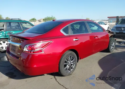 2015 Nissan Altima 2.5 S from USA, damaged, VIN 1N4AL3AP5FC571344